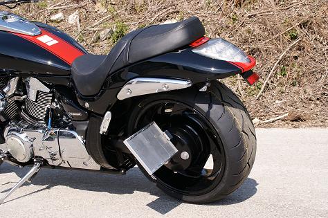 suzuki m 1800 thunder